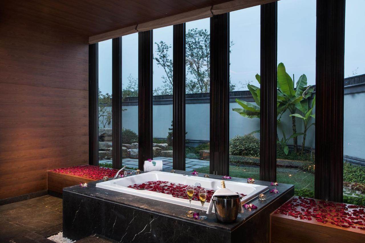 ホテル Banyan Tree Anji 湖州市 エクステリア 写真